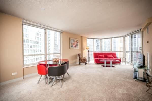 Suite Home Chicago - Eugenie Terrace Two-Bedroom Apartment Екстер'єр фото